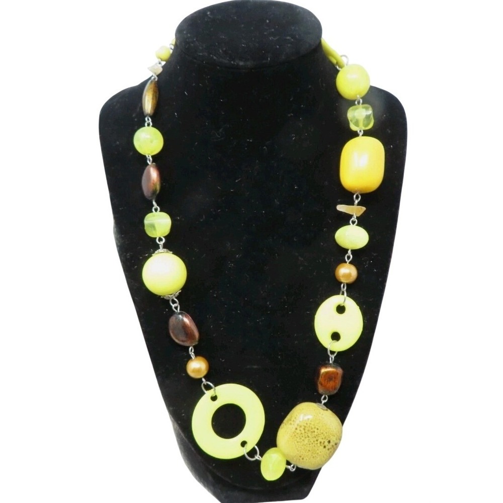 Yellow Lucite Statement Necklace Chunky Acrylic Retro Mod Jewelry Vintage Y2K